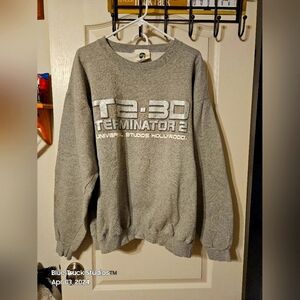 Universal Studios Terminator 2 3D Ride Hollywood Gray Sweatshirt XL